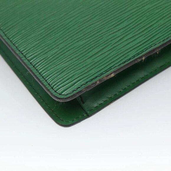 LOUIS VUITTON Epi Montaigne 27 Clutch Bag Green M52654 LV Auth 120494 - Picture 14 of 16